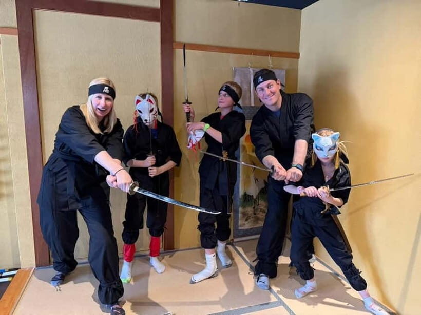 Kyoto: Ninja Experience Cafe Kyoto Gion - Turning Gion into a Ninja Set on the 6th Floor