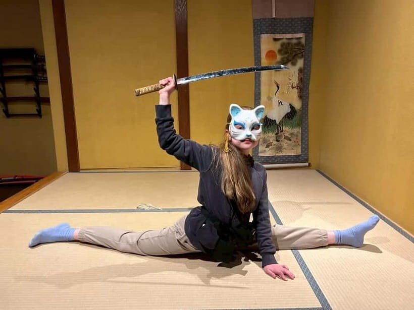 Kyoto: Ninja Experience Cafe Kyoto Gion - Weapon Training You Can Actually Do: Shuriken, Blowgun, Katana