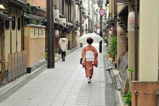 Kyoto Nishiki Market Food and Culture Walking Tour - Should You Book the Kyoto Nishiki Market Food and Culture Walking Tour?