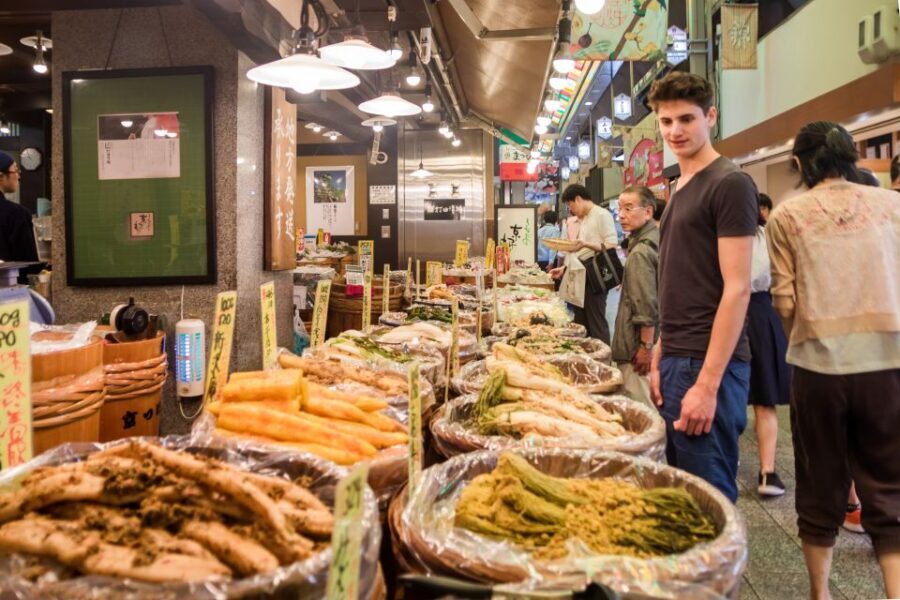 Kyoto: Nishiki Market Food Tour - Key things to know before you go