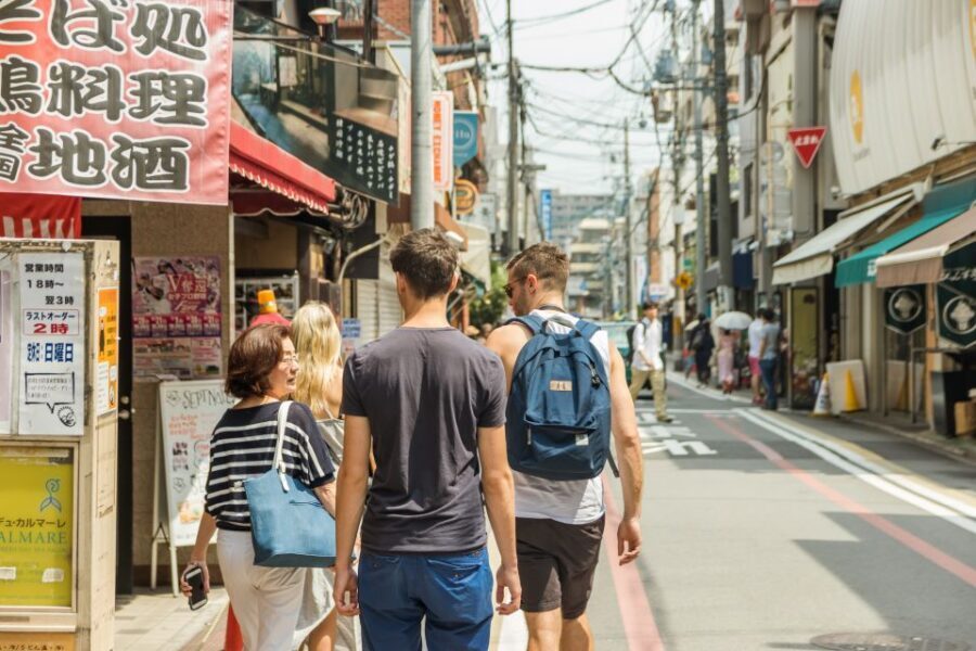 Kyoto: Nishiki Market Food Tour - Japanese tea included: a small add-on that changes the whole meal
