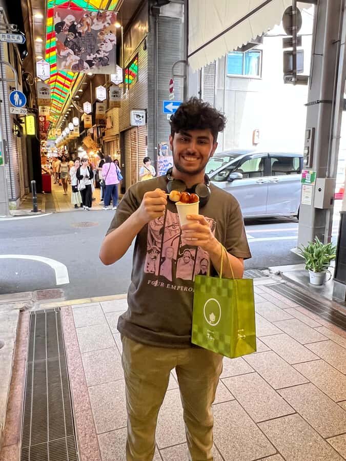 Kyoto: Nishiki Market Food Tour with Local Guide - Key reasons this tour works