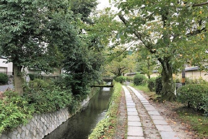 Kyoto Philosophy Walk with Philosopher (Private/6.5 hour) - Kyoto Philosophy Walk: a thinking person’s temple tour