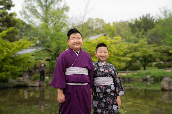 Kyoto Portrait Tour with Kimono - Photos you’ll actually use: what “professionally edited” means in practice
