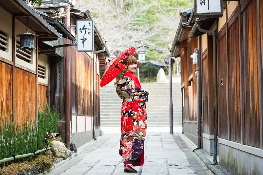 Kyoto: Premium Kimono Rental for 1 day to stroll around - Key Points to Know Before You Rent