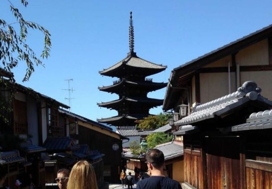 Kyoto: Private 2.5 Hour Historical Walking Tour - Nene-no-michi to Entokuin: the Zen calm you’ll be glad you planned
