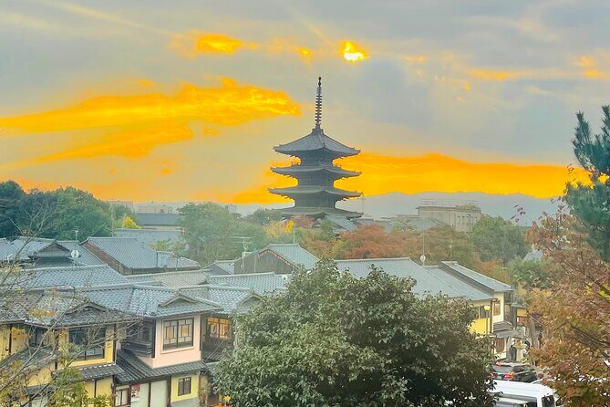 Kyoto Private Customized Day Tour with Guide - Kiyomizu-dera Temple: the popular classic, guided so you don’t miss the story