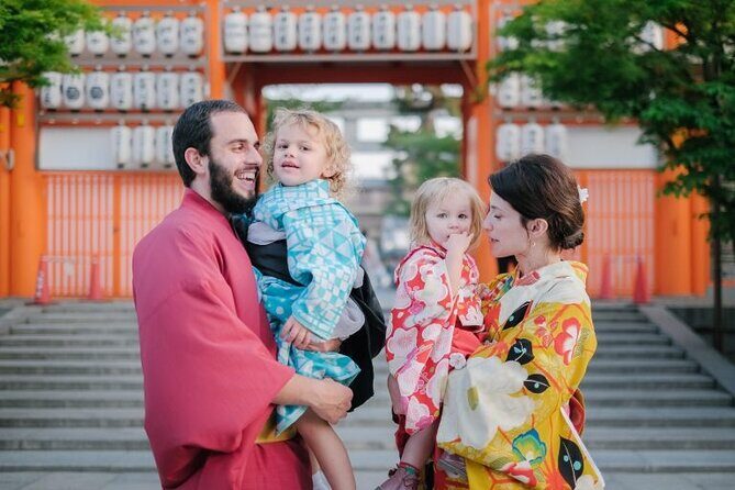 Kyoto Private Photoshoot Experience with a Professional Photographer - Edited photos you can share soon after