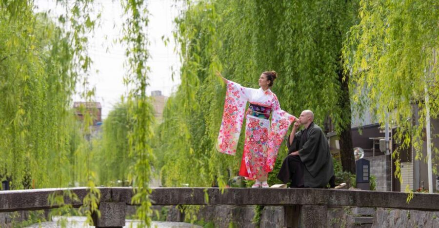 Kyoto: Private romantic photoshoot for couples - Why a 45-Minute Kyoto Shoot Is Such a Smart Use of Time
