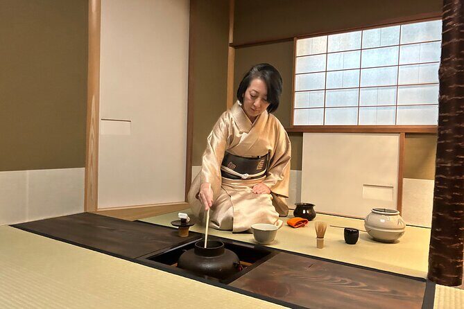 Kyoto Private Tea Ceremony with Tea Master at Home - The sweets break: three kinds of wagashi that fit your diet