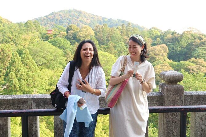 Kyoto Private Tour: 1350 Years of History, Hotspots & Hidden Gems - Stop 4: Kiyomizudera Temple and the big-Kyoto experience