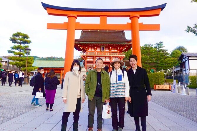Kyoto Private Tour: 1350 Years of History, Hotspots & Hidden Gems - Stop 5: Nishiki Market Shopping District for food shopping