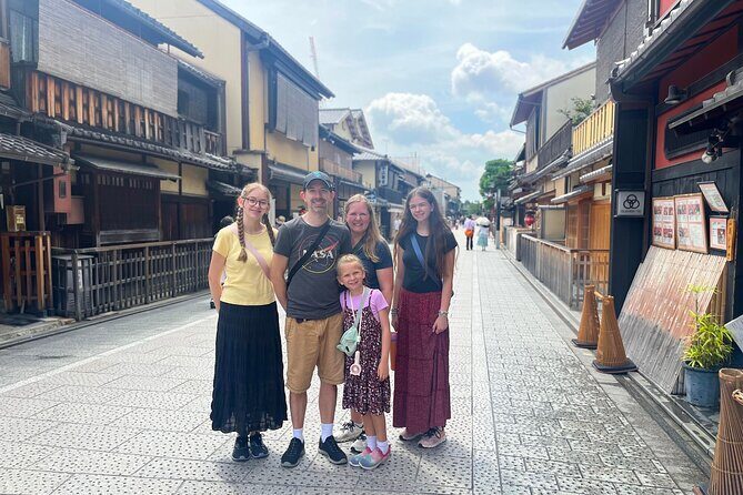 Kyoto Private Tour: One Day Highlights and Cultural Gems - Fushimi Inari-taisha: red torii gates and a walk you can pace