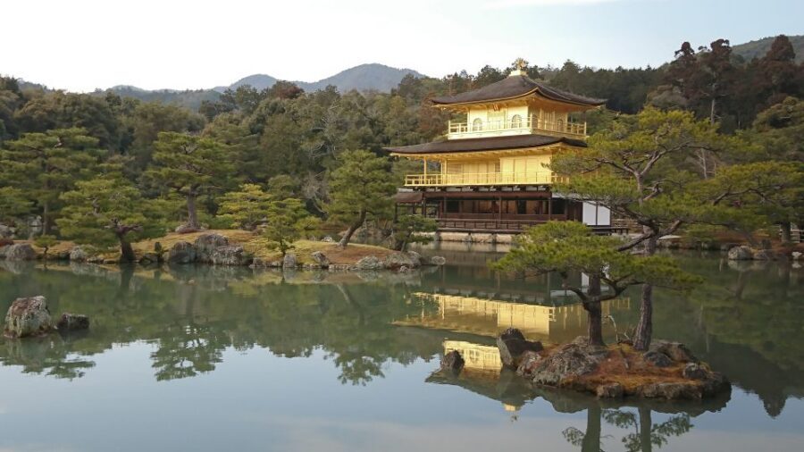 Kyoto: Private Walking Tour with a Local - Meeting Your Local Guide at a Central Kyoto Spot