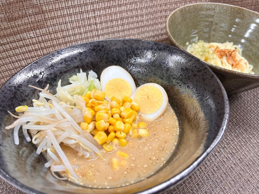 Kyoto: Ramen, Gyoza, and Onigiri Cooking Class - Finding the classroom in Kyoto: B1 of Life Building