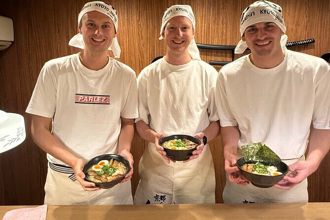 Kyoto Ramen Spoon Painting & Michelin Cooking Class - Small group format: why 12 people is a big deal