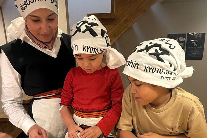 Kyoto Ramen Spoon Painting & Michelin Cooking Class - What you actually cook (and why the ingredients matter)
