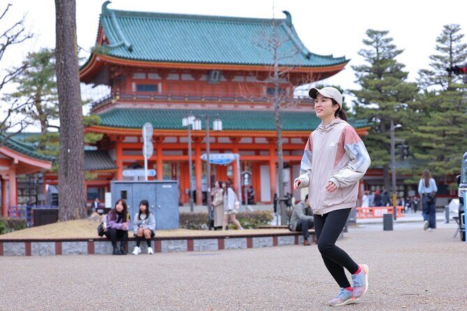 Kyoto Run & Walk Tour with Locals - Seasonality: cherry blossoms and autumn color, but with realistic expectations