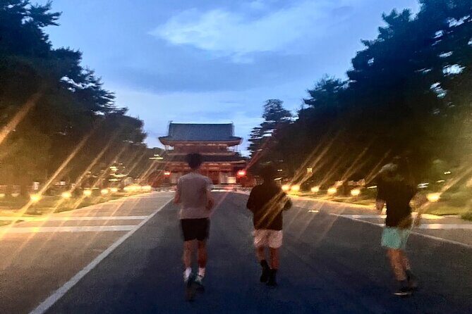 Kyoto Run & Walk Tour with Locals - What to bring: simple gear choices that prevent a messy morning