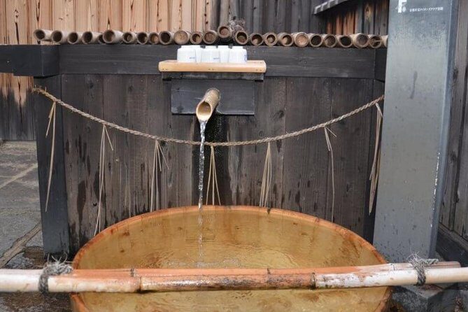 Kyoto Sake Brewery Tour with Lunch - Pacing, group size, and meeting points that make or break the experience