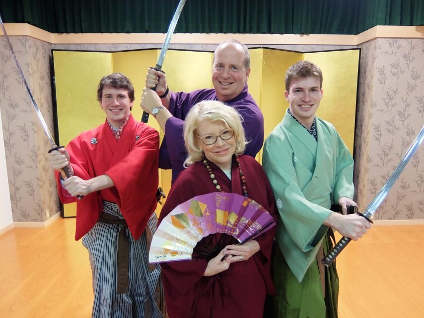 Kyoto: Samurai Sword Class by Experts in Traditional Arts - Safety, rules, and what to wear so costume changes go smoothly