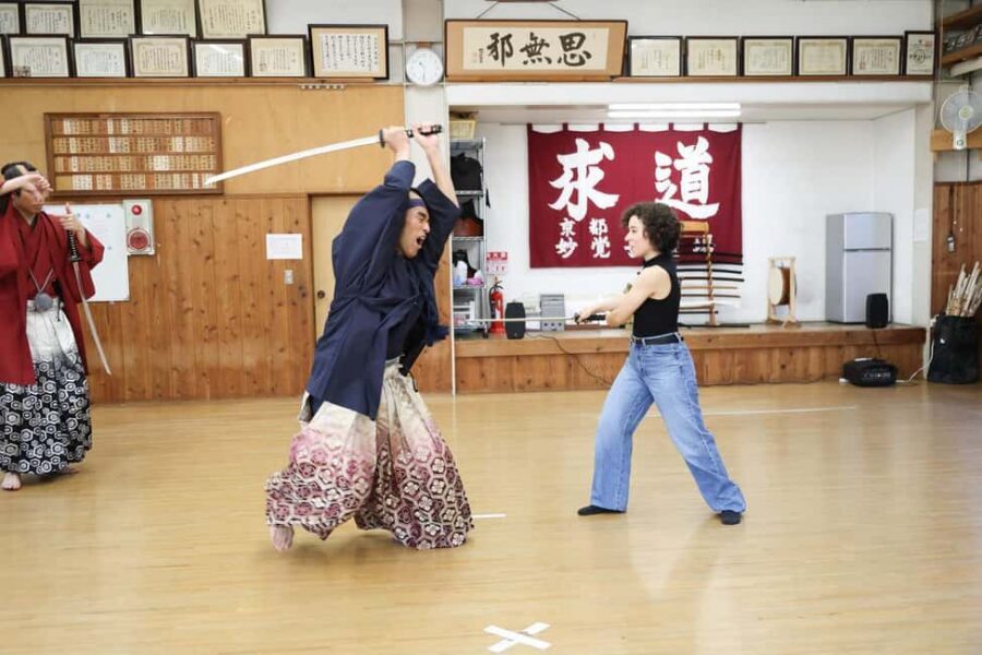 Kyoto: Samurai Sword & Kimono Action Filming Experience - Your Camera Moment: Filming the Sword Sequence