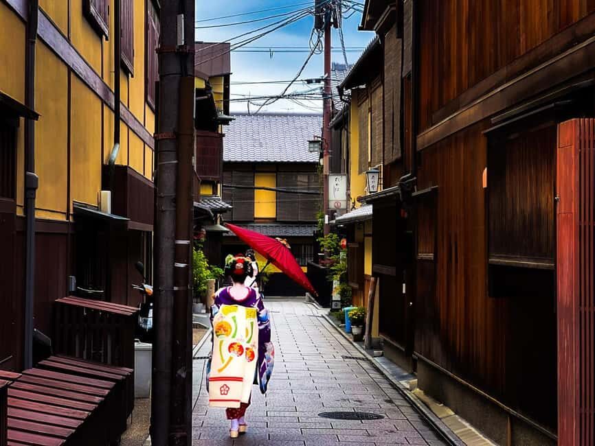 Kyoto: Secrets of Gion – Geisha Culture Walking Tour - Key things you’ll notice on this Gion tour