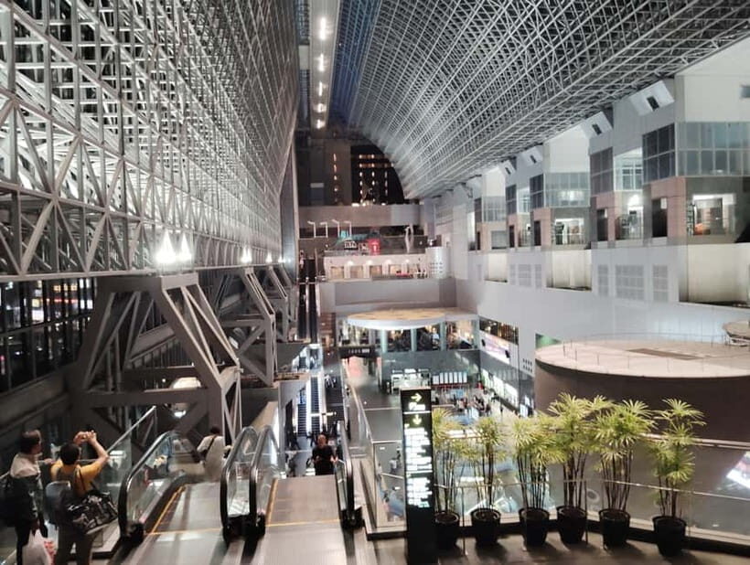 Kyoto: Station and Tower Night Tour with Light Show - Itinerary walkthrough: how the 90 minutes actually feel