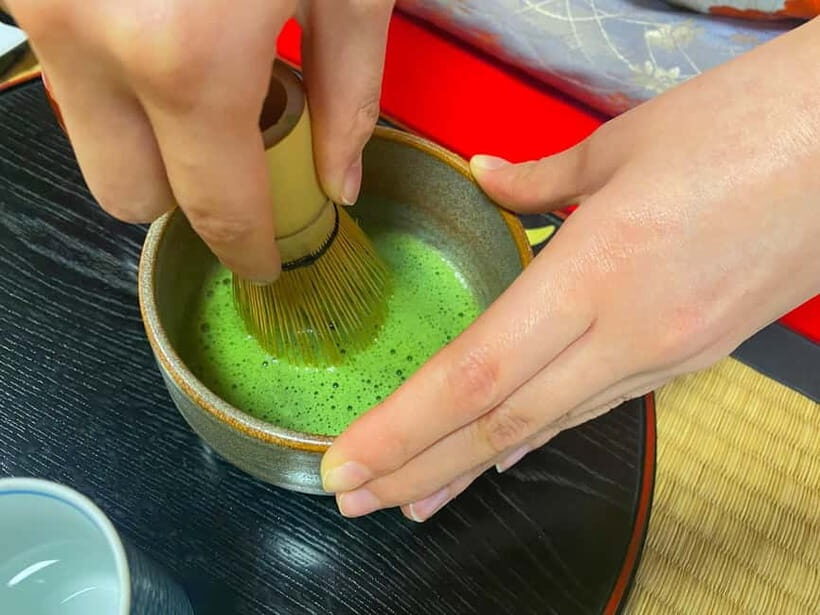Kyoto: Tea Ceremony in a Traditional Tea House in Kiyomizu - The garden you’ll actually look at: Ogawa Jihei VII’s setting