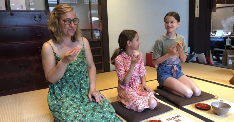 Kyoto: Tea Ceremony Meditation - Make Matcha with Tea Master - The 100-year-old townhouse: what the space asks of you