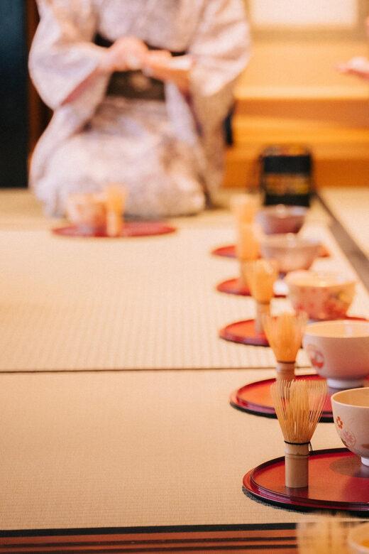 Kyoto: Tea Ceremony with Kimono and Photoshoot - The English Tea Ceremony: Purification, Meaning, and Matcha Techniques