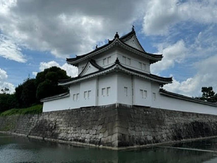 Kyoto: Top Sights Guided Tour - Gion, Kinkaku, Fushimi, Nijo - Kinkaku-ji: The Golden Pavilion Finish at the Right Moment