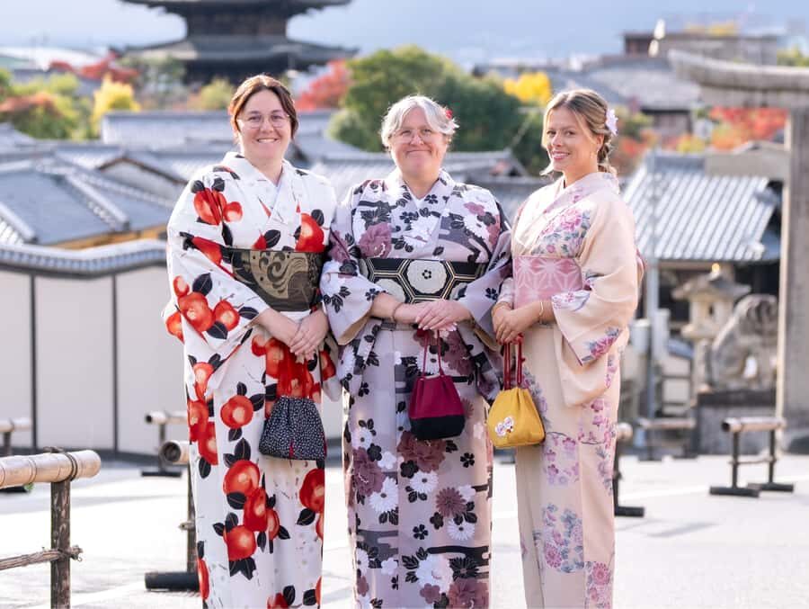 Kyoto: Traditional Kimono Rental - Hair and makeup add-ons: what’s included and what can cost extra
