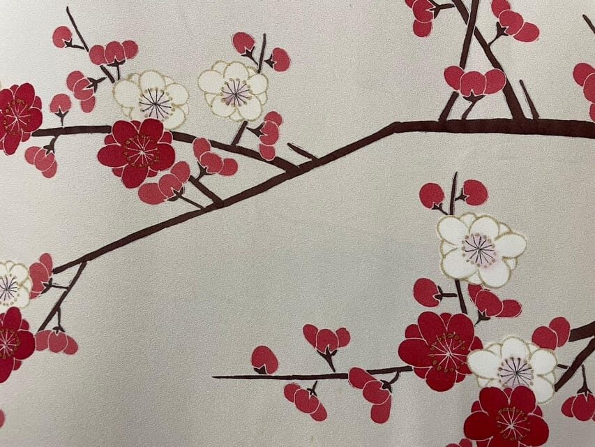 Kyoto: Traditional Yuzen Dyeing Experience - Kyoto Yuzen in a Real Machiya: What Makes This Workshop Different