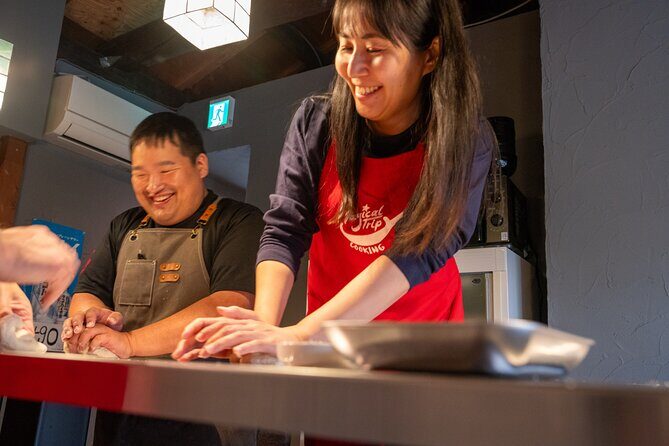 Kyoto Udon and Tempura Cooking Class with Professional Chefs - Onigiri and inari sushi: shaping rice like you mean it