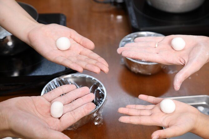 Kyoto Wagashi(Japanese sweets) Cooking Class near Fushimiinari - Tips so you get the best results (and not just sticky hands)