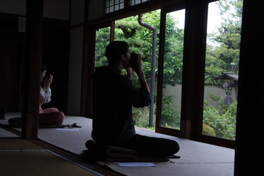 Kyoto: Zen Experience in a Hidden Temple - Two rounds of zazen with Eitetsu Nishida: what it really feels like