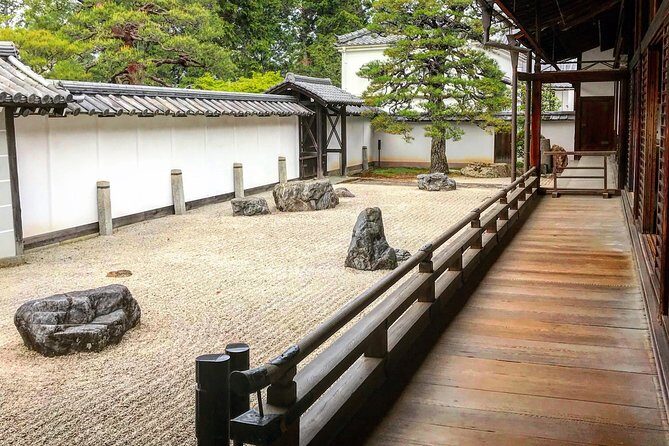 Kyoto: Zen Garden, Zen Mind (Private) - Konchi-in: the Nanzen-ji sub-temple that sets your eye