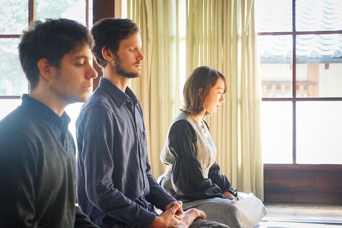 Kyoto Zen Meditation & Garden Tour at a Zen Temple with Lunch - The dry Zen garden: how to look without overthinking it