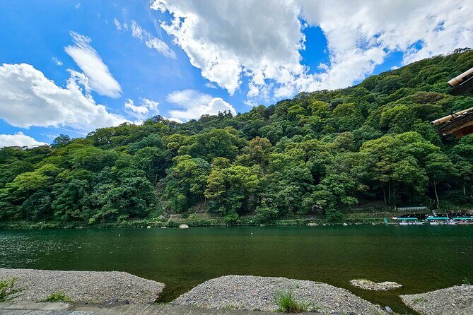 Kyoto's Arashiyama Bamboo Grove: 3-Hour Guided Tour - Meeting at Tully’s near Arashiyama Station: simple, but plan ahead