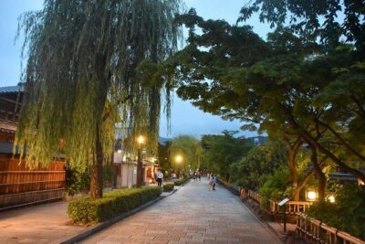 Kyoto’s Exclusive Private Gourmet Night with Local - Meeting at SIGHTS KYOTO: where the night begins