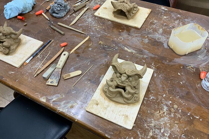 Let's make only one original onigawara in the world - What you actually do: from clay lump to onigawara face