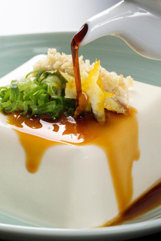Making Fresh To-fu from soybeans in Kyoto - The 90 Minutes That Matter: What You Learn From Soybeans to Fresh Tofu