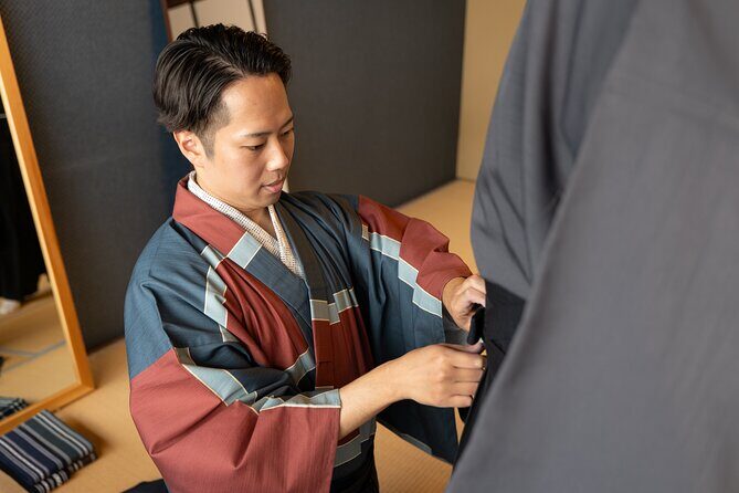 Men's Kimono Lesson and Shopping in Kyoto - Logistics that help you feel calm