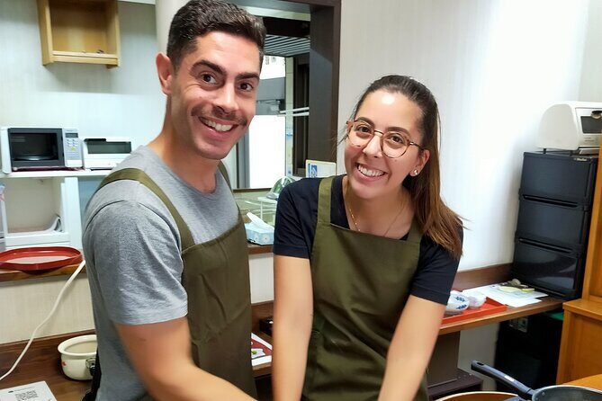 Near Fushimiinari: Kyoto Home Cooking Class & Supermarket tour - Who should book this cooking class near Fushimiinari?