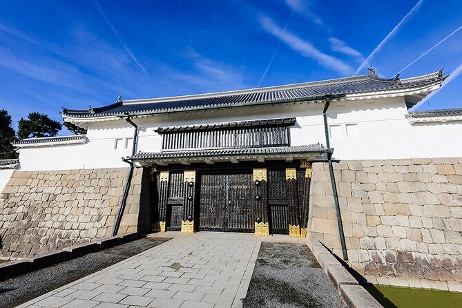 Nijo Castle Samurai Inside Story — Top-Rated Guide (Max 8) - Why Nijo Castle feels different with a guide