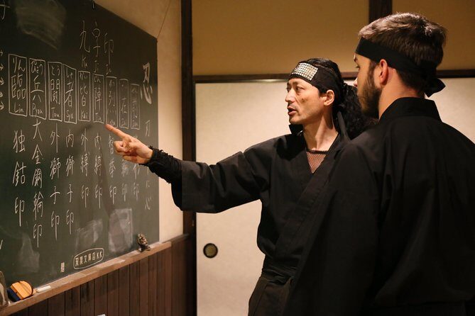 Ninja 1-hour Hands-on Lesson by Japanese master in Kyoto -Entry - Group Size, Timing, and Getting Real Practice in One Hour
