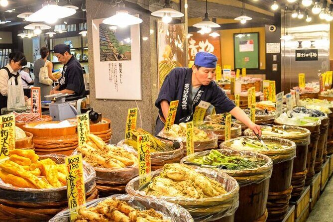 Nishiki Market Kyoto Foodie Tour with Expert Guide - Who should book this Nishiki Market Kyoto Foodie Tour?