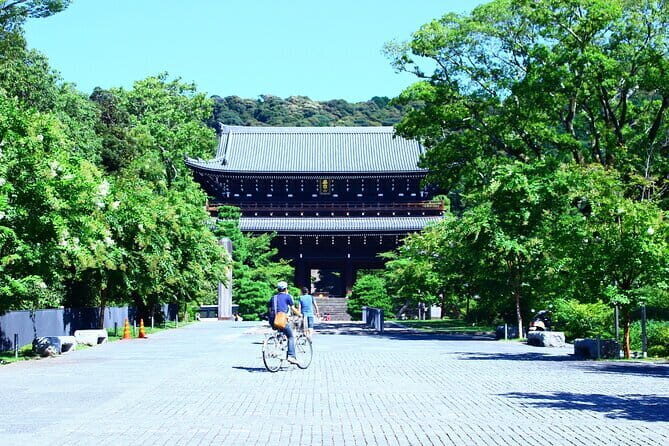 Nishiki Market, Private Sushi class & Sake Tasting in Townhouse - Price and getting the most from it ($121.84 per person)