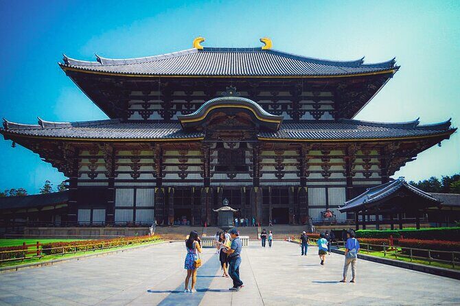 Osaka & Nara in 1-Day by Private Van with Local Expert Guide - Osaka Castle and Yoshikien: history plus a breather garden stop
